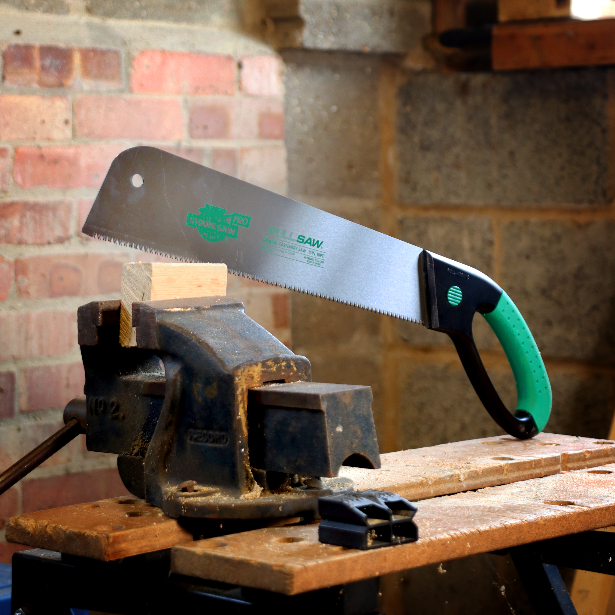 Japanese Sharksaw - Crosscut Pull Saw with 15 inch Wood Quick Blade 11-2415G