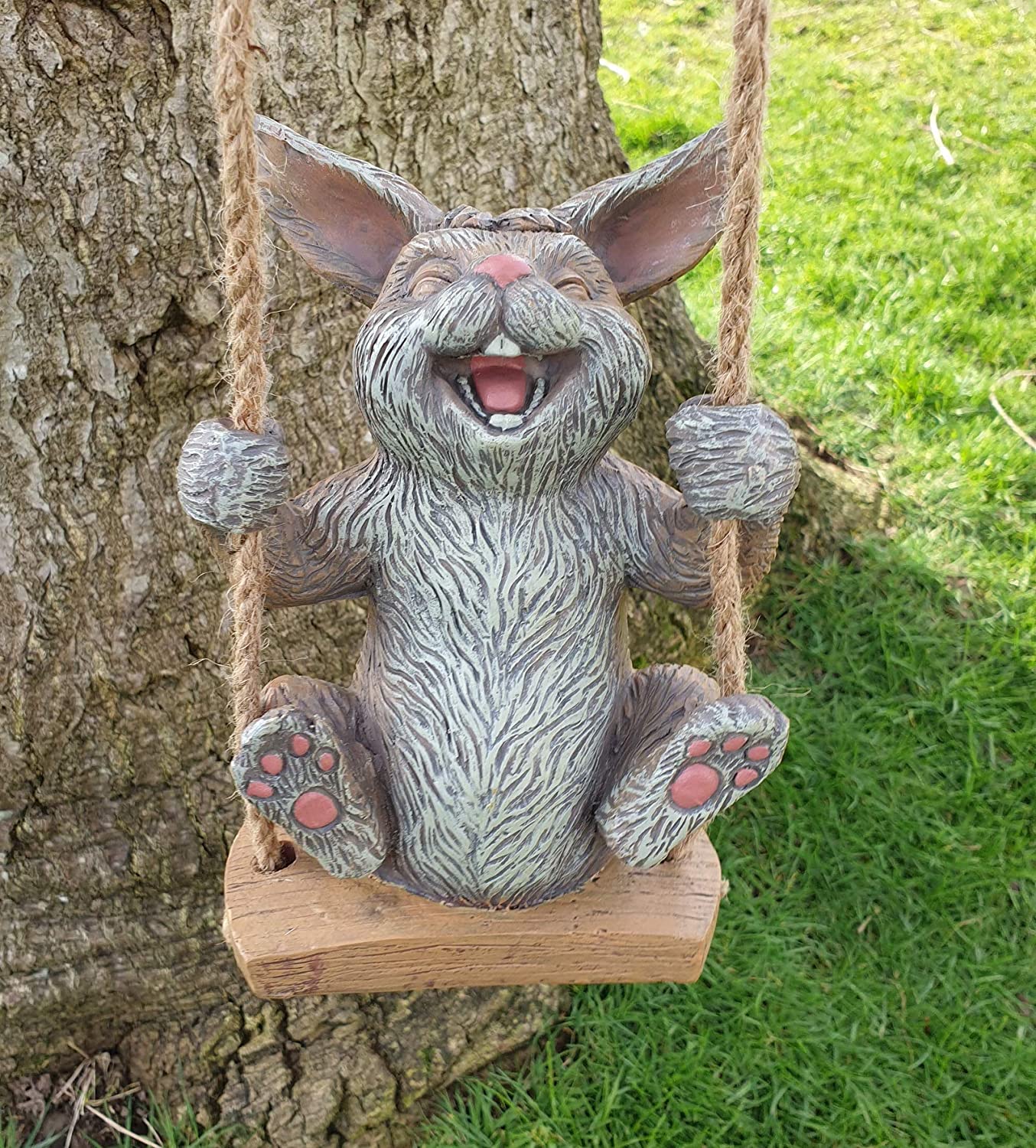 Swinging Animal Garden Ornament (Bunny)