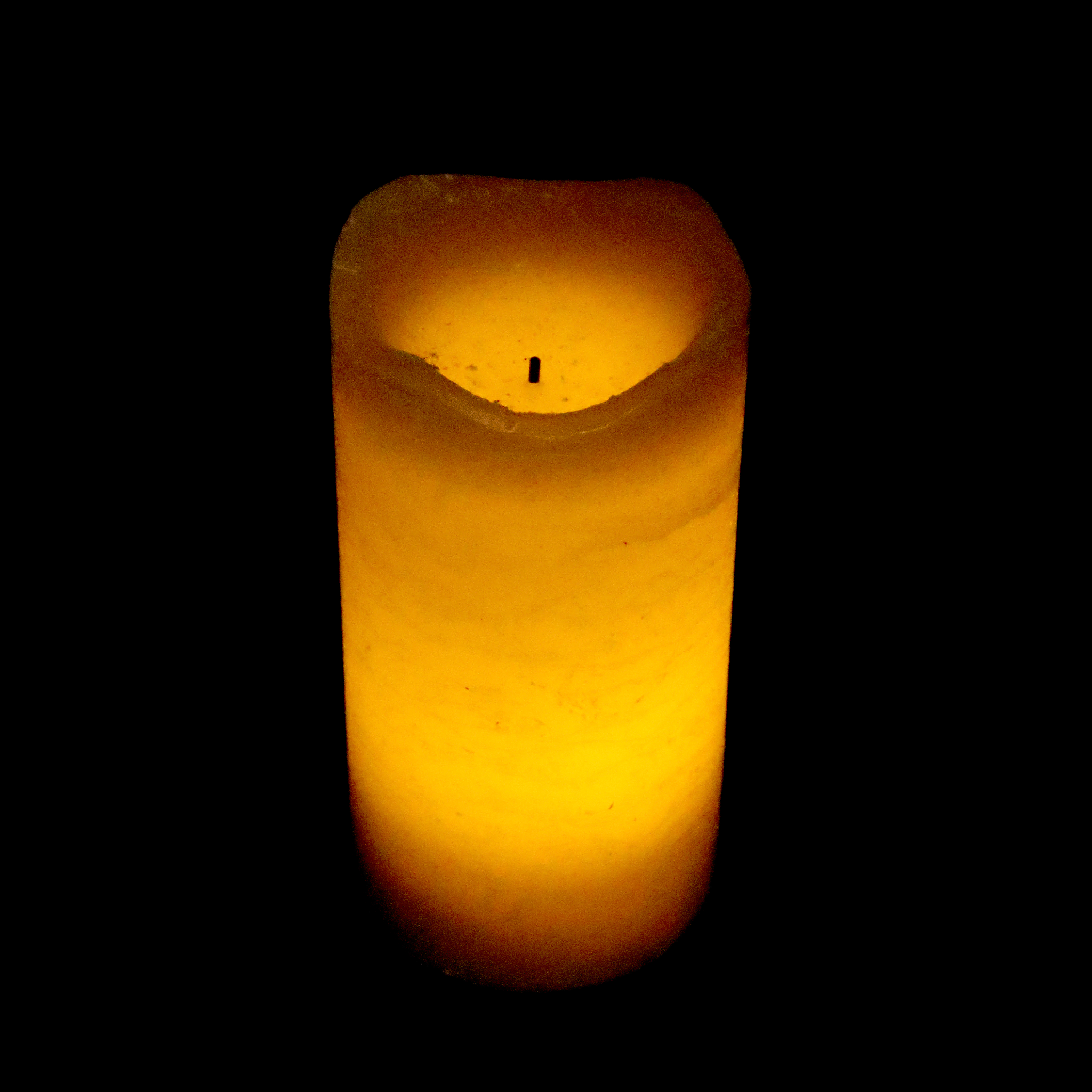 Rustic Pillar Battery Candle 6 Inch 'Honey'