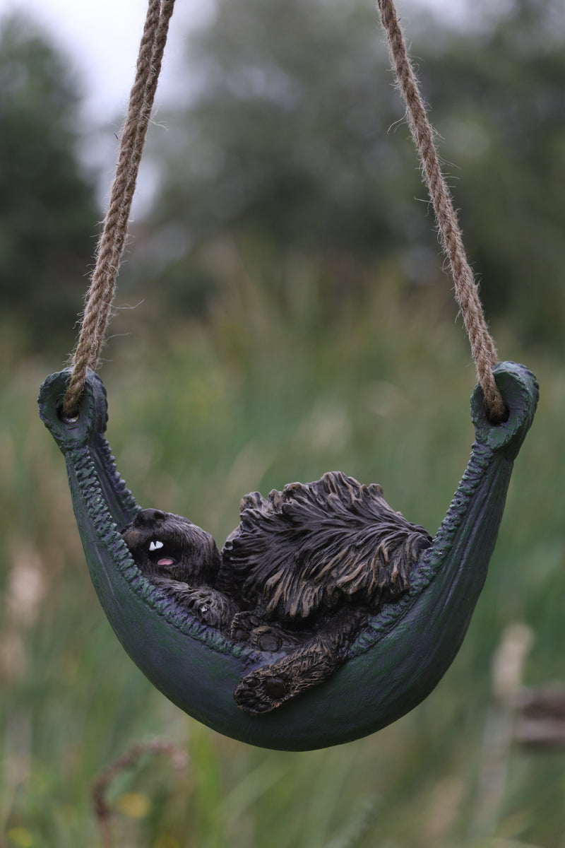 Swinging Animal Garden Ornament (Squirrel)