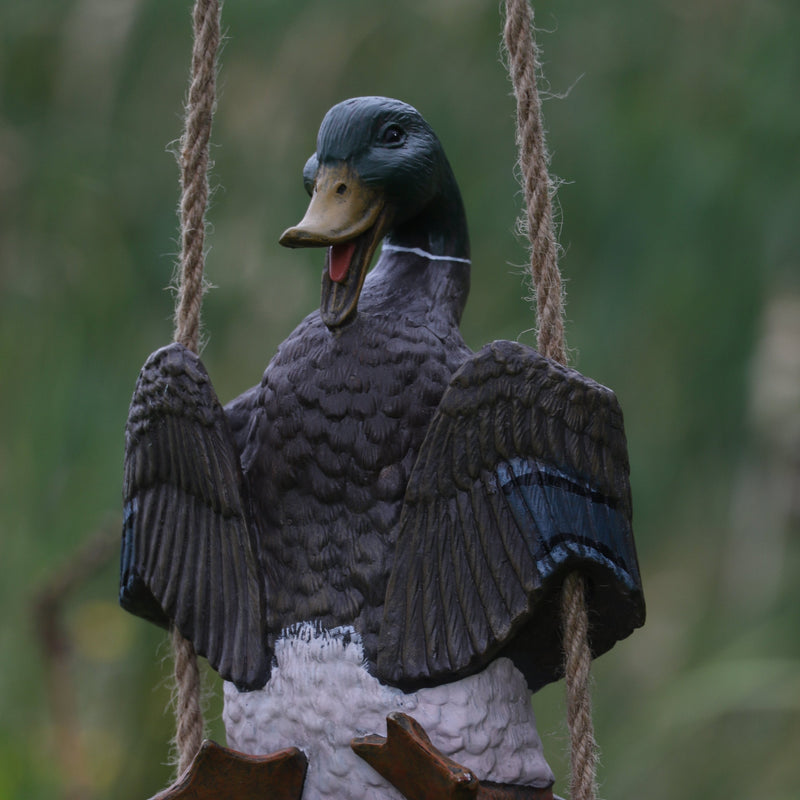 Swinging Animal Garden Ornament (Duck)