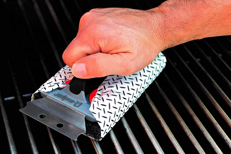 Q-Swiper BBQ Grill Cleaner Set - 1 Grill Brush with Scraper and 25 BBQ Grill Cleaning Wipes